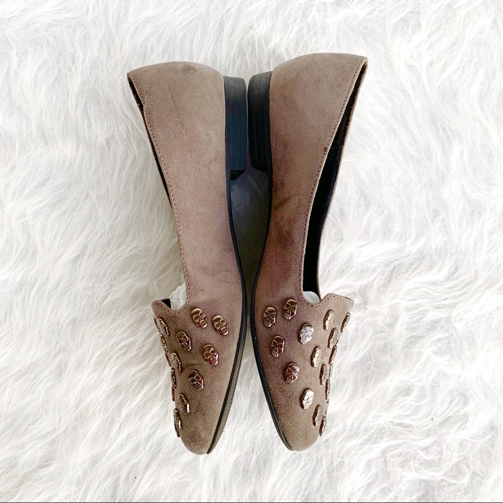 ROCK & REPUBLIC Grey Skull Studded Flats Loafers 6 - Picture 7 of 13
